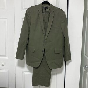 Men’s suit INC International Concepts